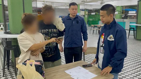 รวบแล้ว “ช่างนัท-ซ้อโอ๋” เปิดเพจหลอกรับสร้าง-รีโนเวทบ้าน เสียหายหลายล้านบาท