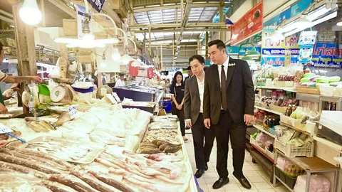 พลิกโฉม อ.ต.ก. สู่ Smart Market รมช.เกษตรฯ ลุยส่งออกผลไม้ ดึงเทคโนโลยีช่วยเกษตรกร