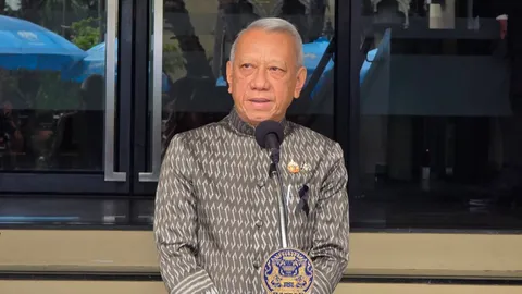 “พิพัฒน์” เผย นายกฯ สั่งเร่งจัดการปม “ค่าไฟแฝง” ต้องหาผู้ชำระแทน โดยไม่บวกอยู่ในค่า FT