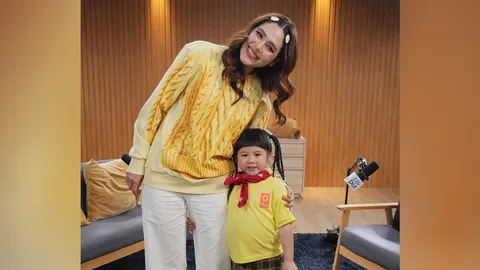 “ชมพู่ อารยา” เผยวิธีเลี้ยงลูก 3 คน 3 สไตล์ พร้อมเล่าเบื้องหลังความอารมณ์ดี “น้องเกล”