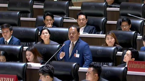 “ณัฐชา” ฉะงบปี 70 หั่นสวัสดิการเด็ก-พิการ-คนชรา แต่เพิ่มเช่ารถไฟฟ้า ซื้อคอมพิวเตอร์