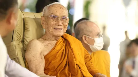 "สมเด็จพระสังฆราช" งดพระกรณียกิจ 2 เดือน จากอาการปวดบริเวณพระปฤษฎางค์