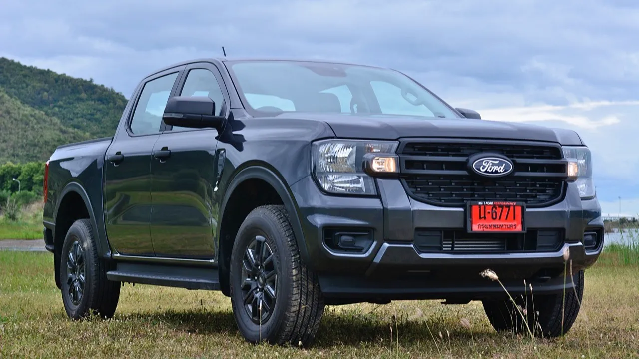 เจาะข้อดี-ข้อเสีย Ford Ranger XL+ รุ่นประหยัด ปี 2026 ตัวต่ำออโต้ 10 สปีด หั่นราคาประชดไฟแนนซ์