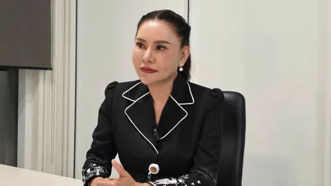 “ธิวัลรัตน์” ผลักดันพิพิธภัณฑ์กลางเพชรบุรี หลังขุดพบแหวน 2,000 ปี นำโบราณวัตถุคืนถิ่น