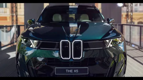 BMW บุกพรมแดงยุโรป ส่ง i7 M70 พ่วง X5 เจนใหม่ ประชันโฉมเทศกาลหนังคาร์โลวี วารี