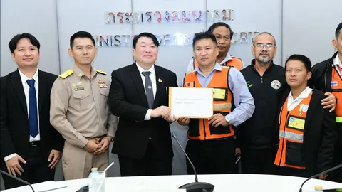 “สิริพงศ์” ถกสมาคมวิน EV รับประสาน กทม. เร่งรัดเปิดประชุมการรับลงทะเบียนผู้ขับวิน 