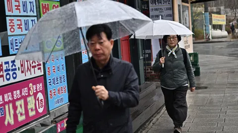 อุตุฯ เกาหลีใต้เตือนฝนมรสุมถล่มทั่วประเทศถึงวันพฤหัสฯ บางพื้นที่ปริมาณฝนสะสมเกิน 200 มม.