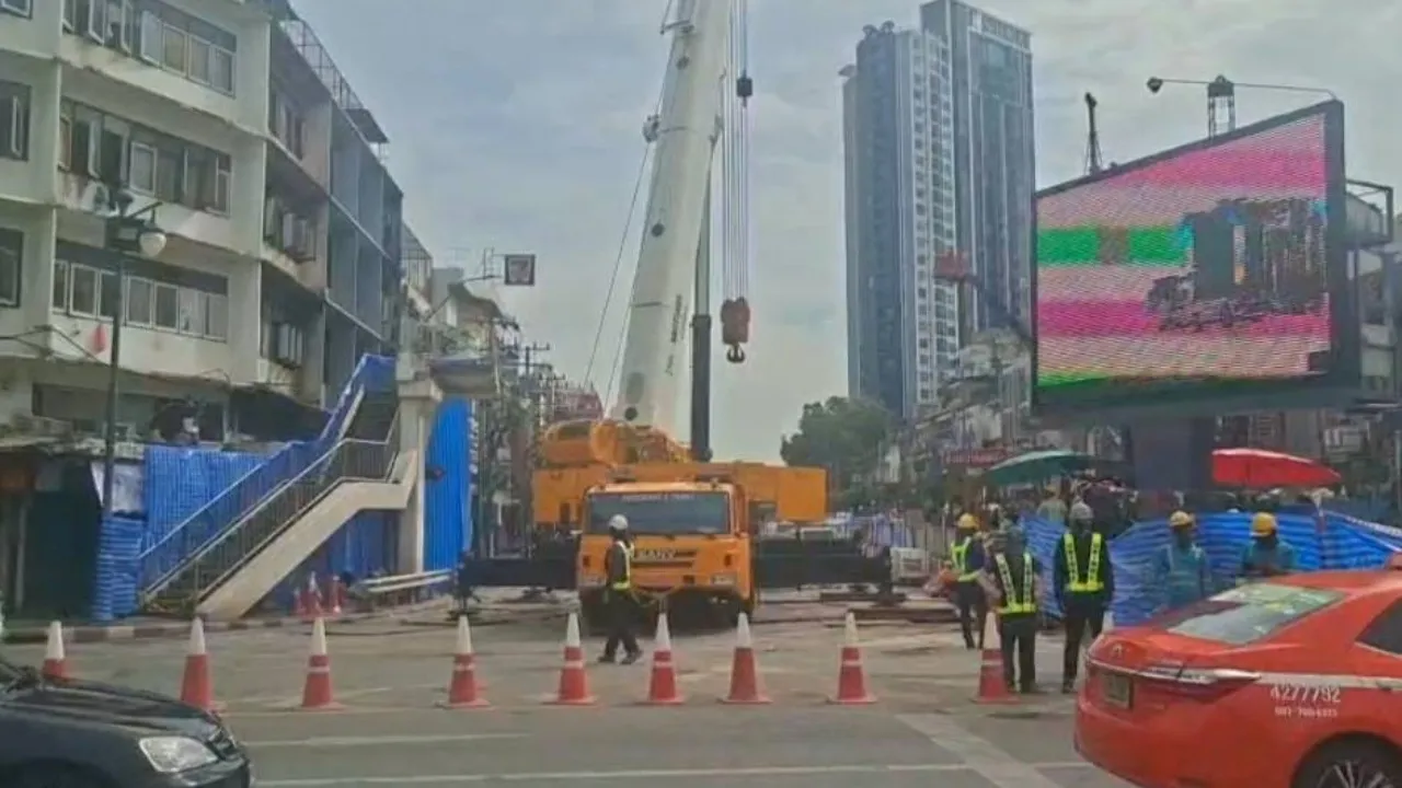 รื้อสะพานลดแรงกดทับ อัดซีเมนต์อุ้มชั้นดินเสริมความแข็งแรง เร่งสกัดจุดน้ำรั่วอุโมงค์