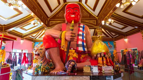 เปิดประวัติตาพรานบุญ ตำนานมโนราห์ พร้อมเคล็ดลับขอพรยังไงให้พลิกชีวิต