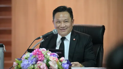 “อนุทิน” ตั้ง “รองปลัด เซมเบ้” นั่งรักษาการ อธิบดี สถ. มีผลทันทีวันนี้