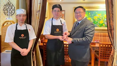 “จุลพันธ์” เดินสายญี่ปุ่น ตรวจเยี่ยม “Jasmine Thai” ชูต้นแบบร้านอาหารไทยมาตรฐานสูง 