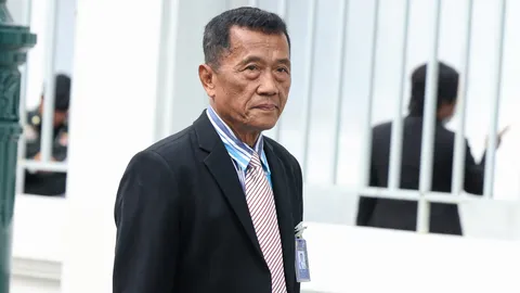 แนะนายกฯ อนุทิน ถอยห่างบุรีรัมย์ ลุยทำงานให้ประชาชนเห็นความตั้งใจพัฒนาประเทศ