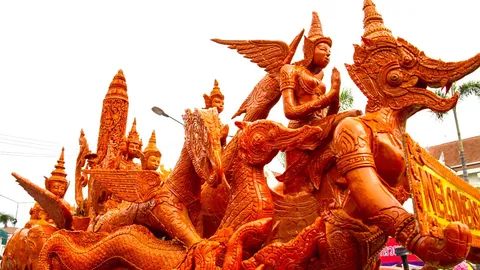 อลังการ 120 ปี ปักหมุดเที่ยว “งานแห่เทียนพรรษา อุบลราชธานี 2569” เที่ยวคุ้มดูได้ตลอดทั้งเดือน