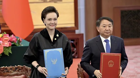 ดันสินค้าไทย เจาะตลาดจีน เน้นพรีเมียม “ศุภจี” ลุยเจรจา