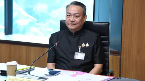 “วัชรพงศ์” ฟาดกลับ “ณัฐพงษ์” ขู่ซักฟอกแค่มวยล้มต้มคนดู ท้ามีใบเสร็จทุจริตส่ง ป.ป.ช. ได้