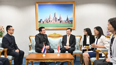 รมว.ท่องเที่ยว จับมือเสฉวน ดันท่องเที่ยวไทย-จีน ชูความปลอดภัยกระตุ้นเศรษฐกิจ