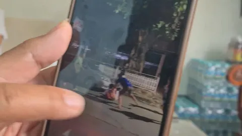 เร่งล่าแก๊งโจ๋ “5 บาทเทคนิค-ตลาดล่าง” รุมทำร้าย แทงคนอื่น ทำชาวบ้านผวา 