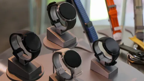 ศึกสายเลือด เทียบสเปก SAMSUNG Galaxy Watch 9 vs Watch Ultra 2 รุ่นไหนคือเนื้อคู่ข้อมือคุณ