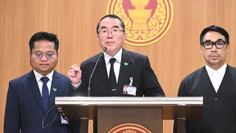 “วรงค์” บี้นายกฯ ตอบตัดสิทธิ 6 ล้านคนจน ฉะ “เอกนิติ-คลัง” ทำงานบนหอคอยงาช้าง
