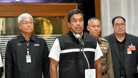 “ชัชชาติ” ลุย “พ่อทิพย์” ปลัดกทม.ลงตรวจเข้ม ย้อน 10 ปี พบ 1,400 ราย ออกสูติบัตรลูกจีนเทา
