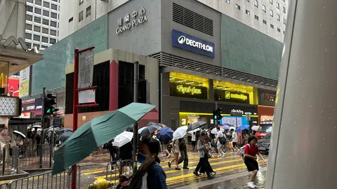 จีนอพยพ 20,000 คน หนีไต้ฝุ่น “โนอึล” จ่อขึ้นฝั่ง-ทำฝนตกหนัก