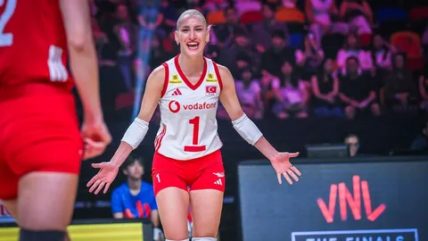 กัปตันทีม วอลเลย์บอลหญิงทีมชาติตุรกี เปิดใจหลังชนะ บราซิล คว้าแชมป์ VNL 2026