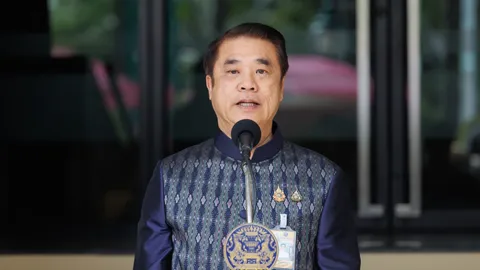 “สุริยะ” โยนถามพรรคภูมิใจไทยเองคดีฮั้ว สว.-ชงครม. ตั้ง ขรก. ระดับสูงวันนี้