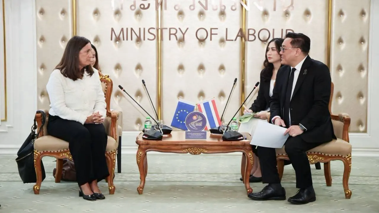 “จุลพันธ์” ถกทูต EU ชูผลงานไทยต้นแบบแก้ IUU Fishing มุ่งยกระดับมาตรฐานแรงงานประมง