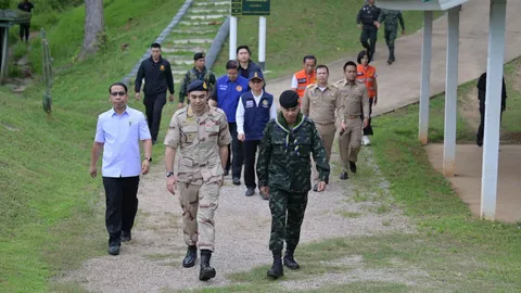 “เจเศรษฐ์” ลุยชายแดนตาก เยี่ยมเหตุกระสุนตก จ่อชงข้อมูลนายกฯ ถกผู้นำเมียนมา