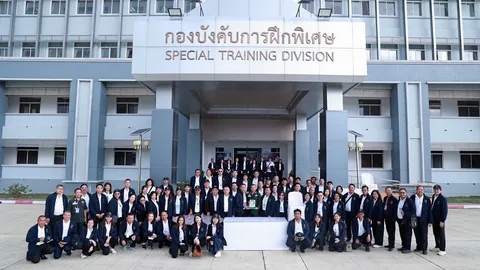 หลักสูตร "วัคซีนชีวิต" สร้างผู้นำยุคใหม่ ปลูกหัวใจแห่งการให้-เสียสละเพื่อสังคม