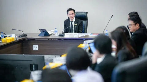“ยศชนัน” ดัน 2 นโยบายด่วน เชื่อม Big Data 13 หลักอุดช่องโหว่เด็กตกหล่น
