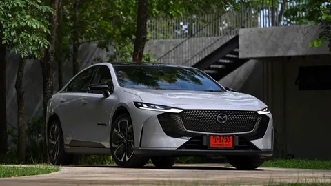  Mazda 6e ซีดาน EV คุ้มค่าด้วยราคาและงานประกอบระดับลักชัวรี