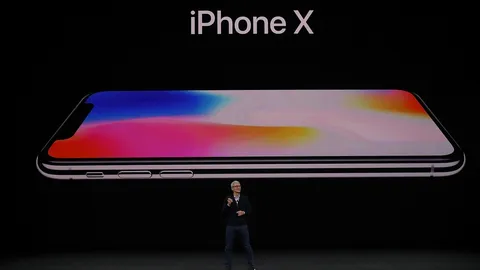 Apple เพิ่มรายชื่อ iPhone X และ MacBook Pro 2018 เป็นสินค้าล้าสมัย