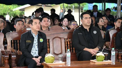 2 รัฐมนตรีลุยนครพนม เร่งแผนฟื้นฟูแหล่งน้ำ แก้น้ำท่วม น้ำแล้ง
