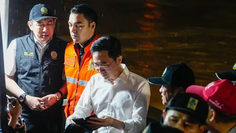 “ยศชนัน” สั่งตั้ง Single Command รับมือน้ำท่วมน่าน พร้อมสั่งบัญชาการเหตุการณ์ตลอดคืน
