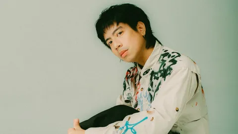 “SOBBOY” ชวนตั้งคำถาม “ความต้องการ” ผ่านซิงเกิลใหม่ “Computer Sitting Corner” 