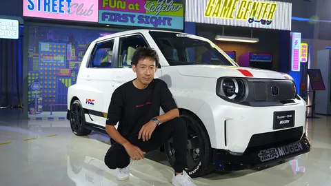ฮือฮาทั้งงาน! CEO Honda เล่นเอง “ต้นๆ รถเป็นอะไร” สำเนียงไทยสุดเอ็นดู ยอดวิวพุ่งกระจาย