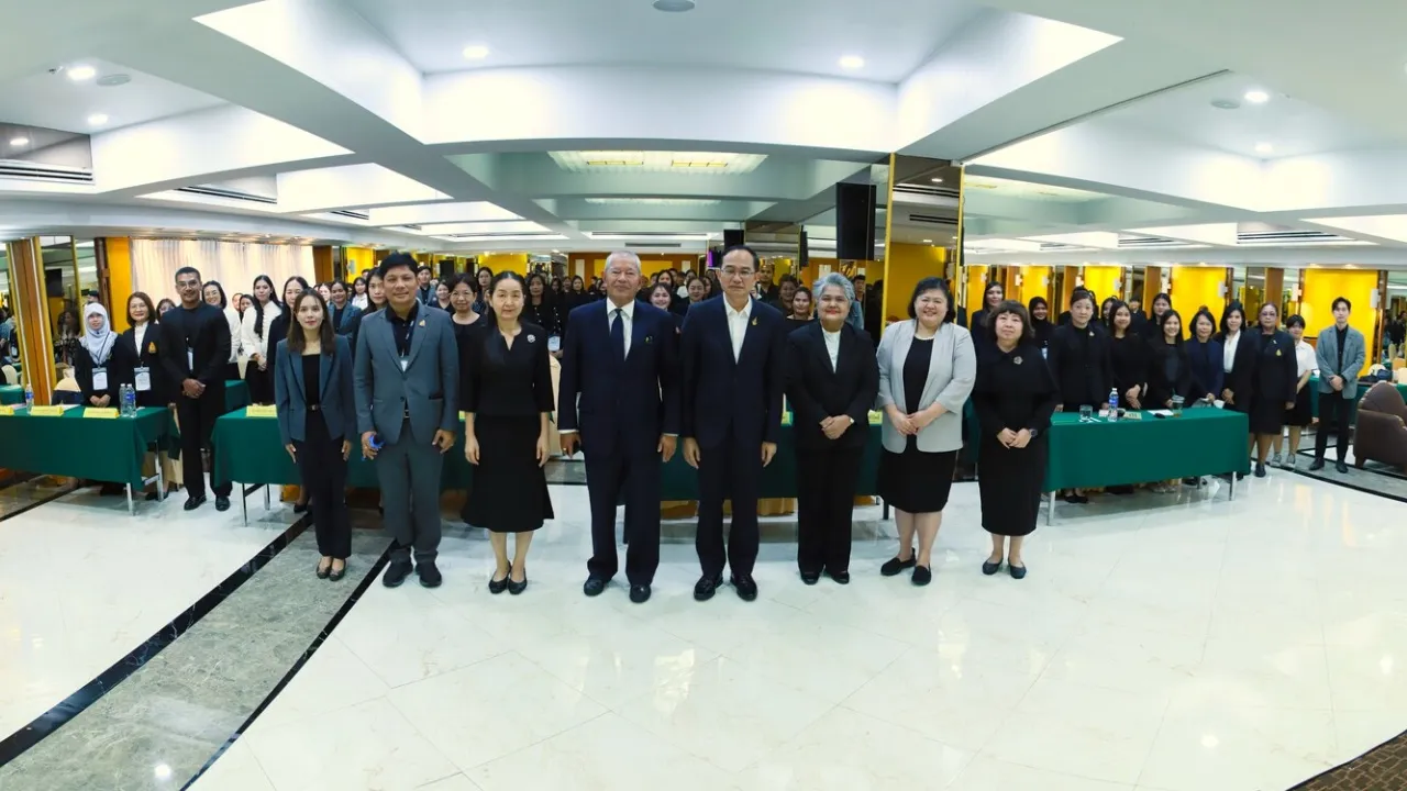 เปิดเวที "ครุวัฒนวิถี" ถอดบทเรียนครูต้นแบบ สู่การพัฒนาการศึกษาอย่างยั่งยืน