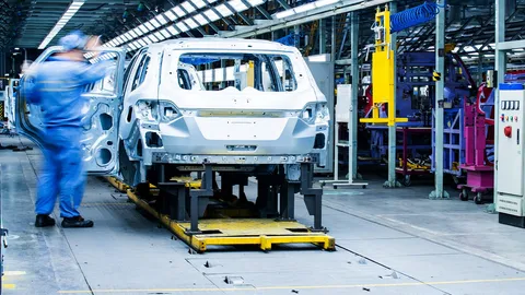 จี้รัฐรื้อภาษี เหตุรถผลิตไทยกำลังแพ้ EV นำเข้าครองตลาด 62.58% ปิกอัพทรุดกว่า 60%