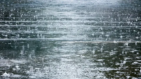 กรมอุตุฯ เตือนไทยฝนตกหนักบางพื้นที่ เช็ก 13 จังหวัดเสี่ยงฝนตกหนักถึงหนักมาก