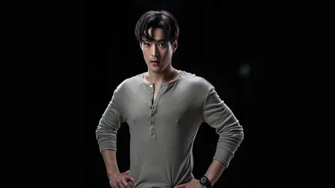 “กระทิง” ไม่เขิน! ถอดเสื้อโชว์หุ่นใน “รินรดา” แค่ใส่ใจคุมอาหาร สถานะหัวใจ “โสดสนิท” 