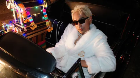 ‘D Gerrard’ ปล่อย MV ใหม่ เสิร์ฟความเบียวแบบสุดโต่งใน “พระจันทร์เต็มดวง (FULL MOON)”