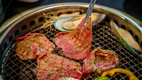 อิ่มคุ้มสุดๆ บุฟเฟต์ 90 นาที กินอย่างไรให้ทันโดยไม่รีบ