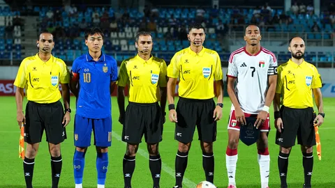 ส.บอล ยื่น AFC ปมผู้ตัดสินปล่อย 2 จังหวะปะทะอันตราย เกมทีมชาติไทย U20 พบ ยูเออี (คลิป)