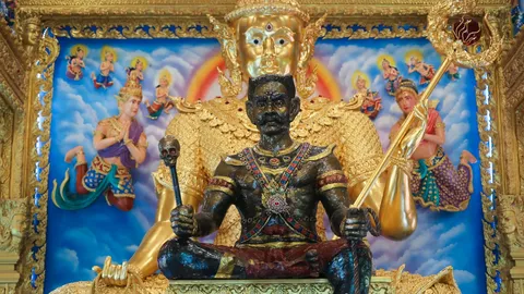 พลิกชะตาการเงินล้ม! วิธีไหว้พญายมราช วัดชัยสิทธาวาส ขอพรปลดหนี้