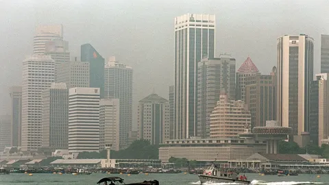 สิงคโปร์สำลักควัน ค่าฝุ่นพุ่ง แตะระดับอันตรายต่อสุขภาพ