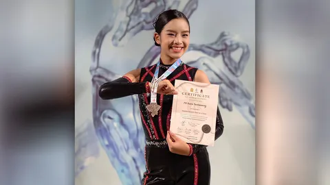 เก่งได้แม่! "น้องปีใหม่" คว้าเหรียญเงินจากเวทีใหญ่ แม่แอฟ ทักษอร ปลื้มสุดๆ  