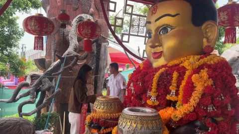 สาวสมหวังได้โชคหลักแสน มาแก้บน "กุมารทองเจ้าสัวเฮง" จุดประทัดลุ้นเลขเด็ดอีกงวด