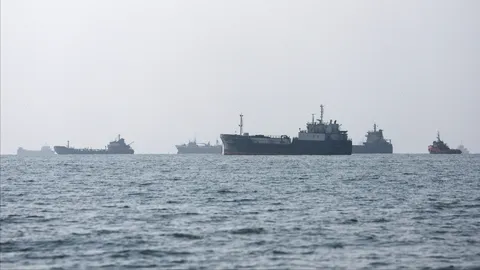 กองทัพสหรัฐฯ โจมตีเรือน้ำมันอิหร่าน 3 ลำ ในอ่าวเปอร์เซีย