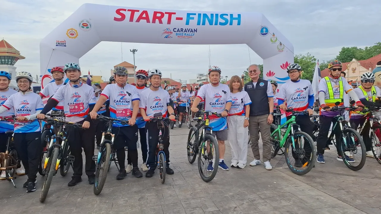 ผู้ว่าฯ ปทุมธานี นำทัพกว่า 700 ชีวิต เปิด “คาราวาน ไบรท์แลนด์ลี่” กระตุ้นท่องเที่ยวท้องถิ่น